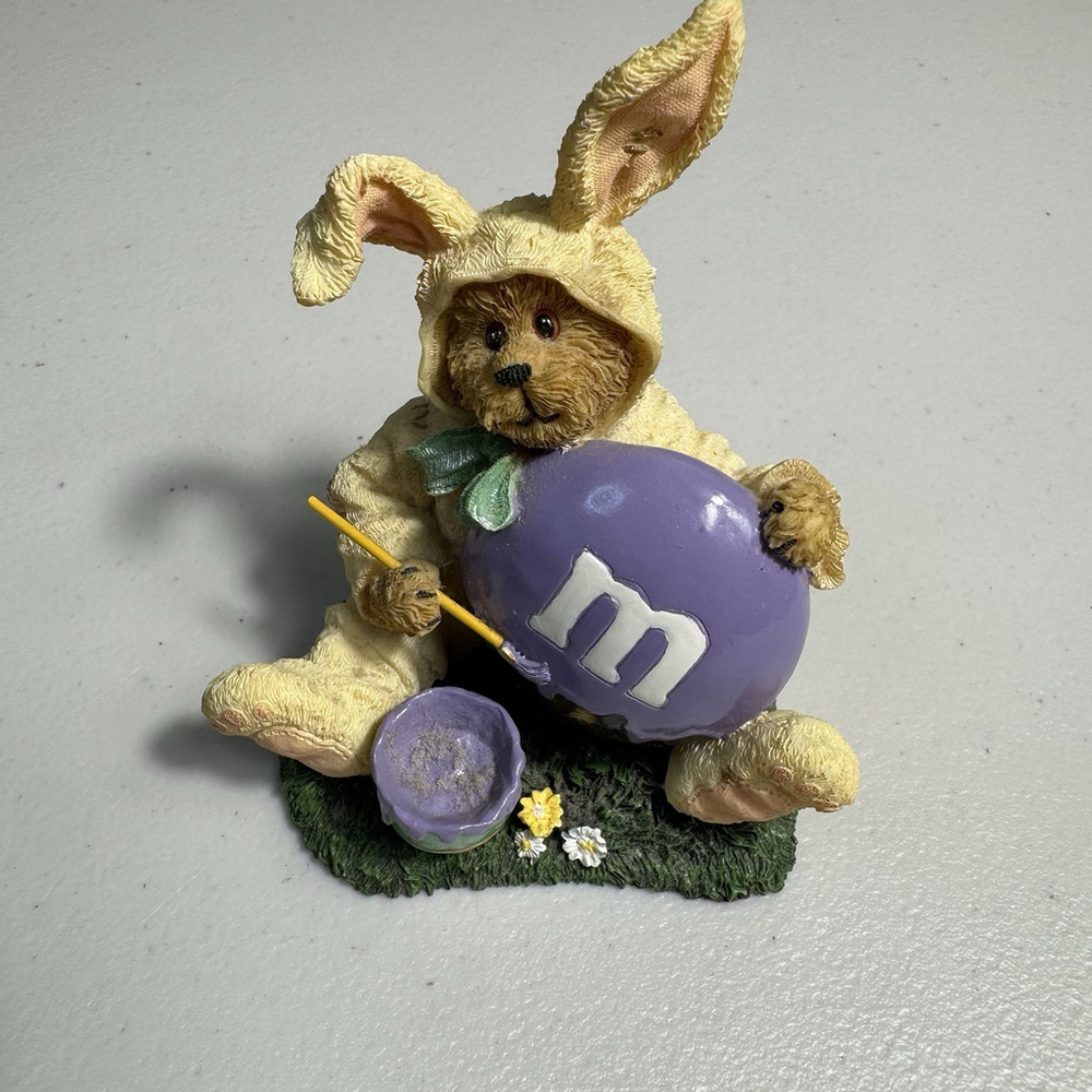 Boyds Bears The Bearstone Collection M&M's Easter Figurine 2006 Rare Vintage
